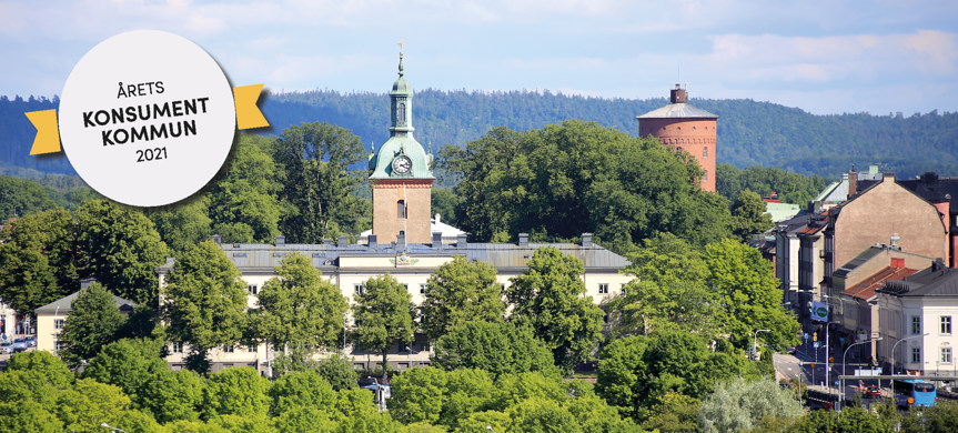 Bild från Vänersborg med loggan Årets Konsumentkommun 2021 på. 